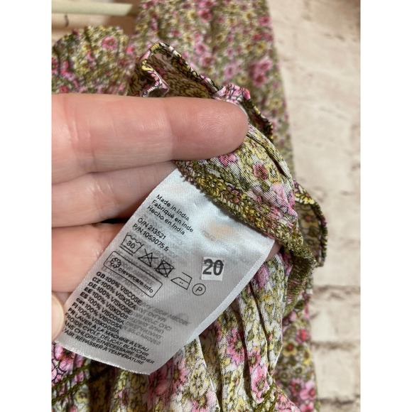 H&M Crop Top Women Medium Ditsy Micro Floral Milk Maid Babydoll Ruffles Romantic - Picture 12 of 13